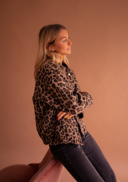 Leonor | Chaqueta corta con estampado de leopardo